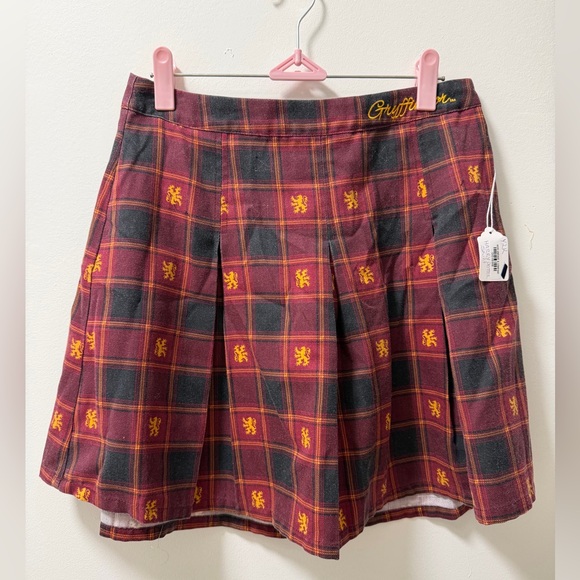 Wizarding World Of Harry Potter Dresses & Skirts - Y2K Harry Potter Gryffindor Mini Skirt